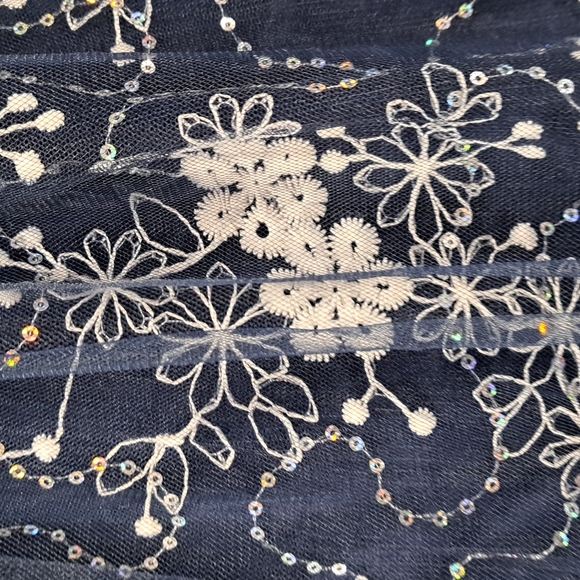 Navy kids formal. Sized 120 =  5/6t Hooked, embroidery w/white details. NWT. - Picture 3 of 8